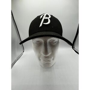 New Era 9FORTY B Logo Snapback Black Cap Camo Undervisor OSFM MLB